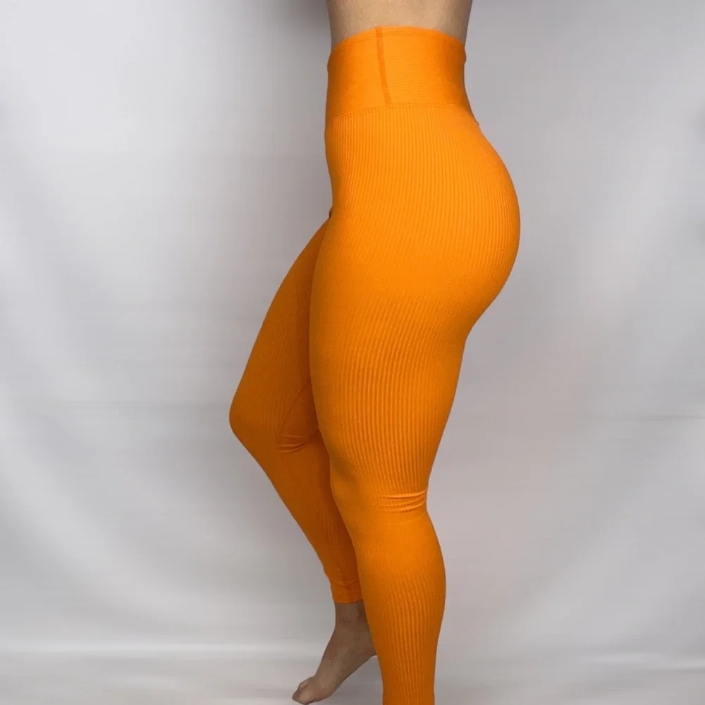 YEAR OF OURS Ribbed High Rise Legging‎ - Picture 2 of 4